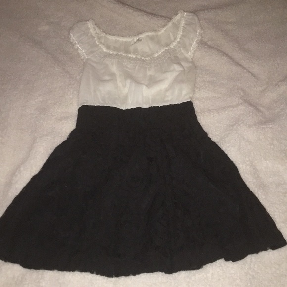NWOT Free People white & black mini bubble dress 4 - Picture 8 of 8
